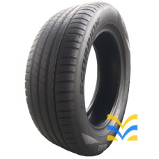 Pirelli Scorpion 255/45 R19 100V Seal Inside